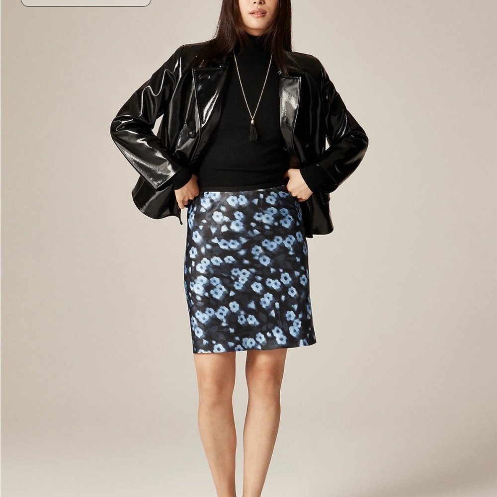 Jcrew Gwen knee-length slip skirt in blurry floral luster charmeuse